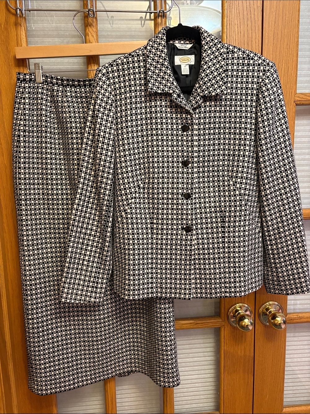 EUC Talbots Jacket & Skirt Houndstooth Suit Set
